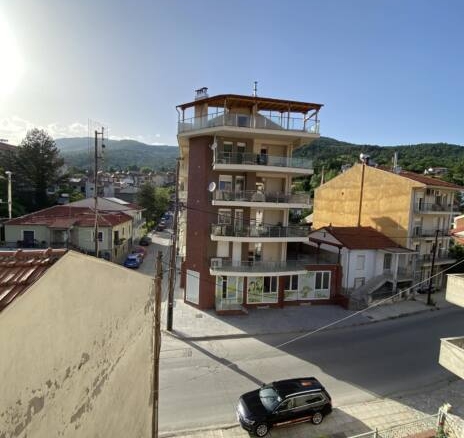 ΕΝΟΙΚΙΑΖΕΤΑΙ STUDIO